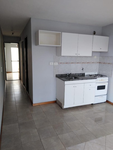Imagen 13 de 30 de Complejo De Departamentos + Galpon Venta En Block
