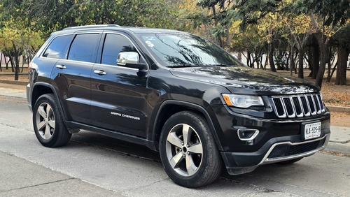 Jeep Grand Cherokee 3.6 Limited Lujo V6 4x2 At