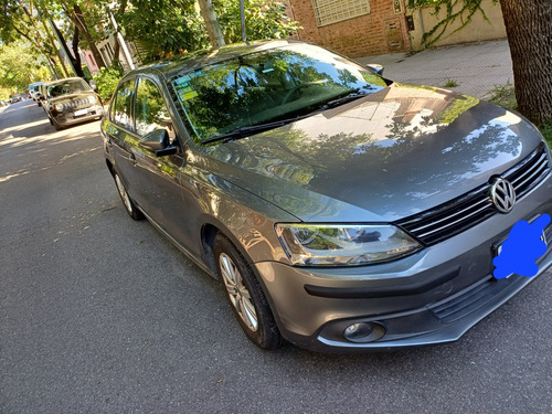 Volkswagen Vento 2.0 Advance 115cv