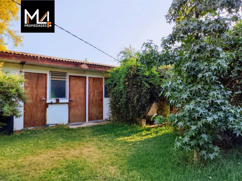 Casa En Venta De 5 Dorm. En El Centro De Olmué
