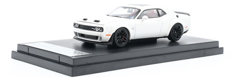 Auto Escala 1/64 Dodge Challenger Srt Hellcat Sthdcbn Blanco