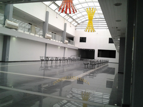 Imagen 13 de 14 de Local Para Supermercado, Casino,tienda Por Departamentos En Los Valles Del Tuy