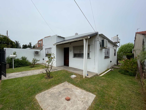 Venta Casa 3 Ambientes Con Parque - Benavidez