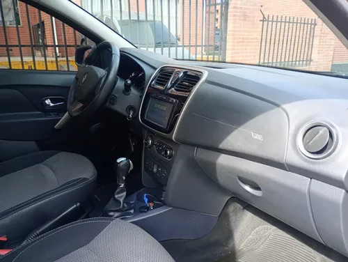 Renault Logan 1.6 Privilege
