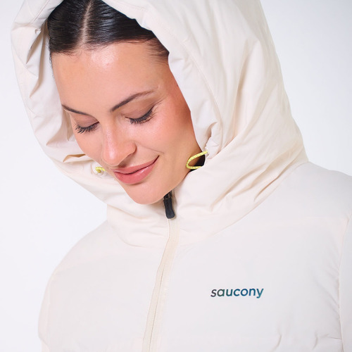 Campera Mujer Saucony Surge Heat Long Ivory