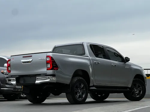 Toyota Hilux 2.4 Diesel Srv 4X4 At