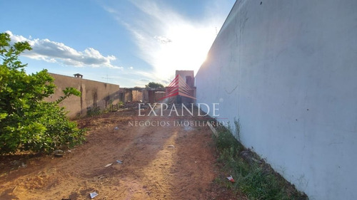 Terreno No Bairro Vila Jardim Celina - Te00275