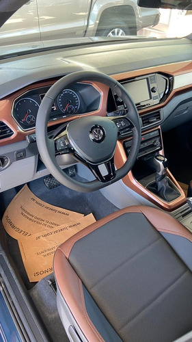 Volkswagen T-cross 1.6 Comfortline At