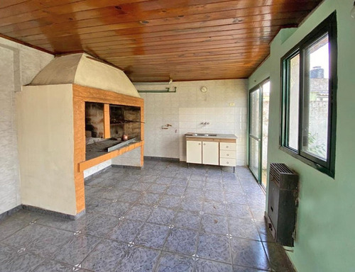 Casa + Departamento - General Las Heras - Oportunidad!