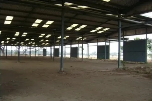 Imagen 3 de 10 de Terreno De 8305 M² En Venta Con Estructura Para Galpón Industrial En Encrucijada De Palo Negro Aragua