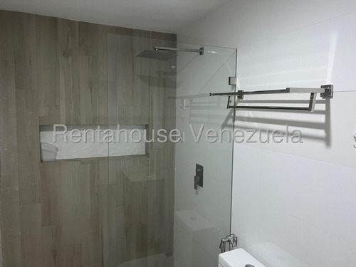 Dc Apartamento En Alquiler En Campo Alegre 25-17250 Yf