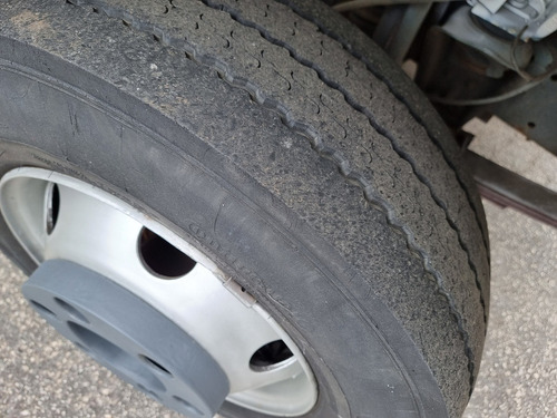 Imagem 11 de 12 de Mb 710 Plus 06 Baú