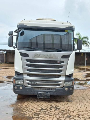 Imagem 2 de 5 de Scania R 440 8x2