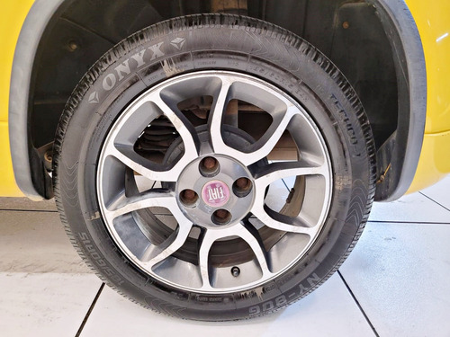 Fiat Uno 1.4 SPORTING 8V FLEX 2P MANUAL