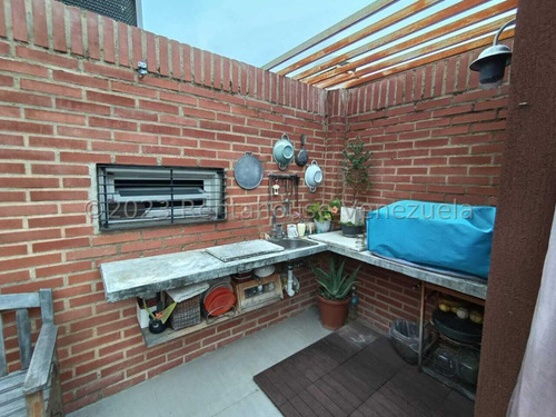 Venta De Apartamento Penthouse\ Lomas De La Alameda\ Mg- 4-3346