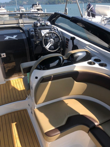 Imagem 3 de 15 de Lancha Nx280 Seminova Ano 2017 Cabinada