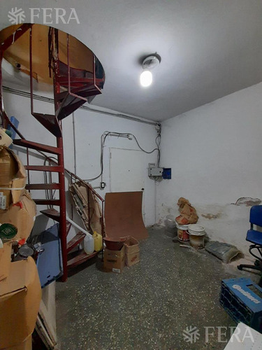 Imagen 6 de 7 de Venta Galpón Con Local De 380 M2 En Villa Dominico (29851)