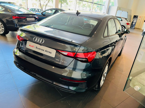 Imagen 6 de 18 de Audi A3 Sedan A5 Sportback A4 A1 Q2 Q2 Q3 S Rs Sline Stronic