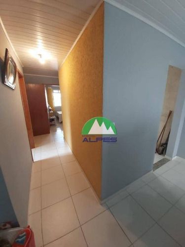 Triplex De Frente Para Rua Ótima Localização - So1282