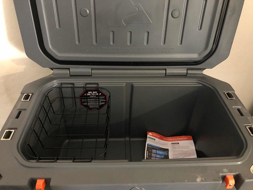 Hielera Ozark Trail 52qt (grande) De Uso Ruso Rotomoldeada (Usado)
