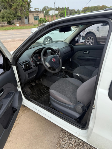 Fiat Strada TREKKING GNC