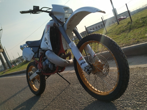 Imagen 2 de 15 de Honda Crm250