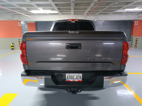 Imagen 5 de 11 de Toyota Tundra Sr5