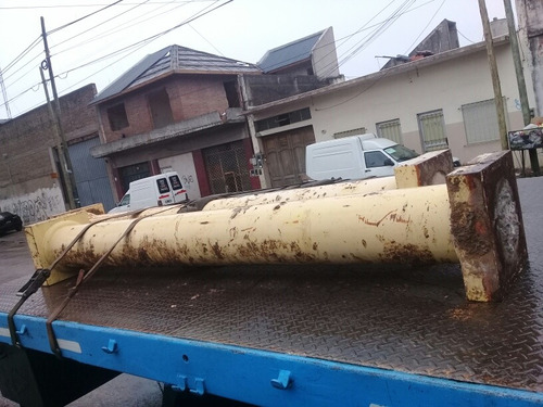 Columna De Hierro Con Base