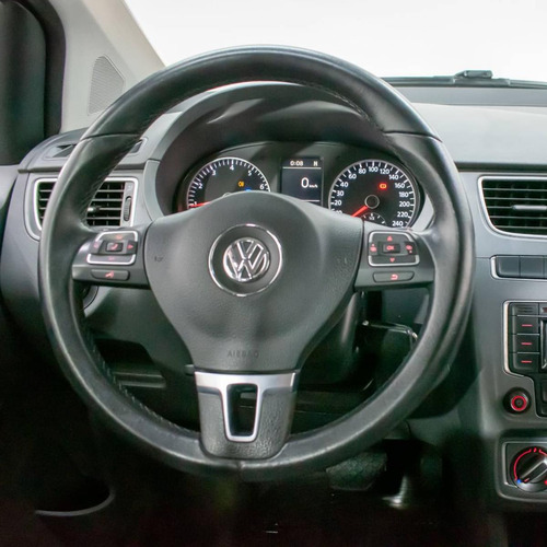 Volkswagen Suran 1.6 Imotion Highline 110cv