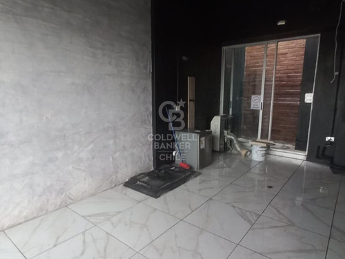Local Comercial Con Gran Ubicación Y Flujo De Clientes