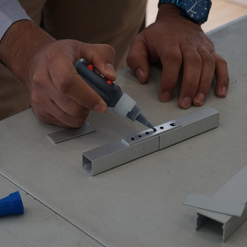 Imagen 6 de 9 de Adinox® C388, Adhesivo Instantáneo Resistente A Impactos
