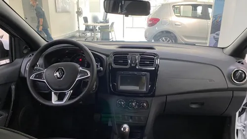 Renault Logan Life+ Plus 1.6