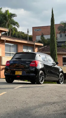 Suzuki Swift 1.2 Hybrid 2Wd