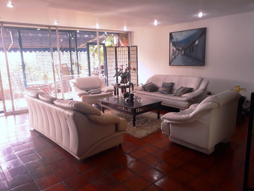 Imagen 3 de 21 de En Venta Quinta En Colinas De La California / Macaracuay / 5 Niveles, 3 Terrazas, 2 Anexos / 04142325123