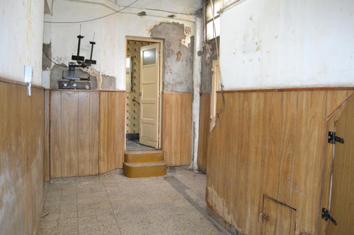 Imagen 10 de 15 de Ph Con Terraza Y Parrilla - Sin Expensas - A Refaccionar - Avellaneda