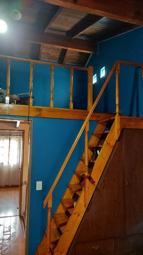 Imagen 10 de 16 de Duplex 3 Ambientes. Con Cochera Y Patio Con Parrilla. Se Escuchan Ofertas. Muy Buena Ubicación