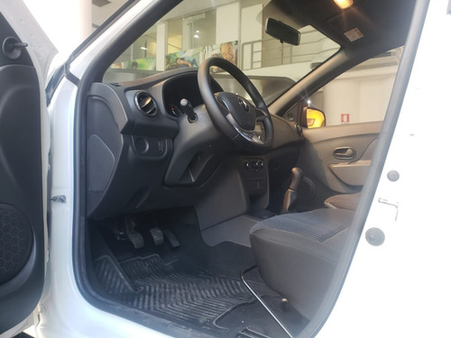 Imagen 8 de 25 de Auto Logan Ph2 Life 1.6