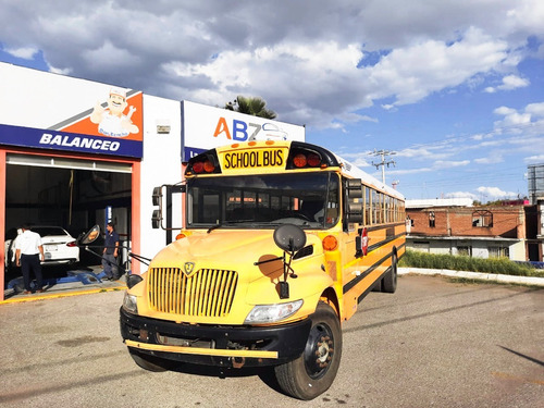 Imagen 1 de 13 de International Bus Escolar