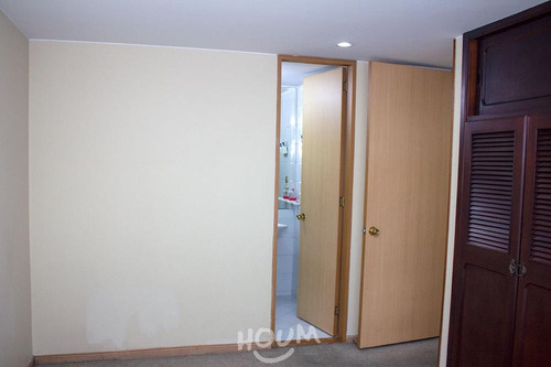 Apartamento En Baleares, Modelia. 2 Habitaciones, 70.0 M²