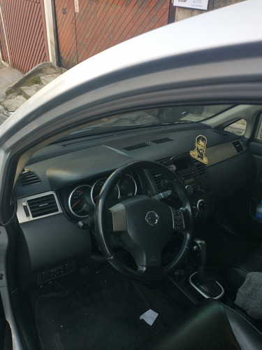 Nissan Tiida 1.8 Sl Flex Aut. 5p