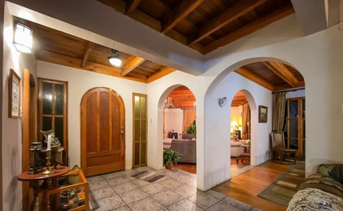 Casa En Venta De 4 Dorm. En Mulchén