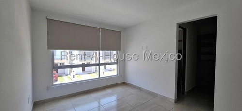 Casa A Estrenar En Renta En Zaru Residencial Con 3 Recamaras En Privada Con Gym Qh 25-3306/1191