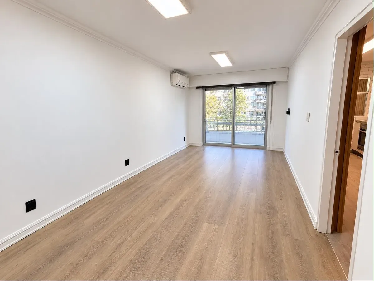 Alquiler Apartamento Pocitos 2 Dormitorios 2 Baños Patio · Foto 3