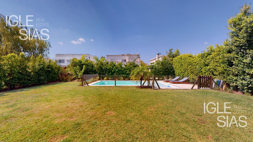 Casa En Venta En El Barrio Los Alisos, Nordelta