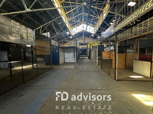 Arriendo Local Comercial + Bodega + Oficina, Santiago