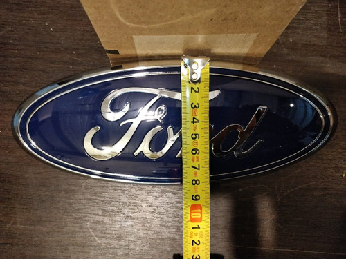Imagen 5 de 8 de Logo Insignia Parrilla Ford Ranger Transit Cargo Legitimo