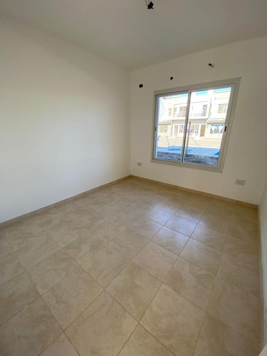 Imagen 4 de 12 de 3 Ambientes Con Patio - Complejo Irigoin - San Miguel
