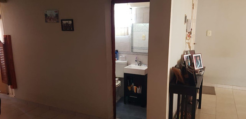 Casa En Venta - 3 Dormitorios 2 Baños - 300mts2 - San Luis