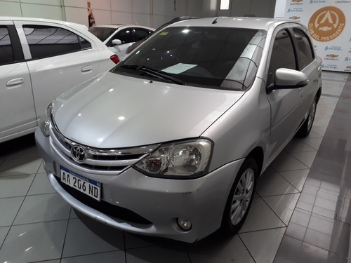 Imagen 1 de 15 de Toyota Etios Xls 2016 5ptas, Concesionario Oficial