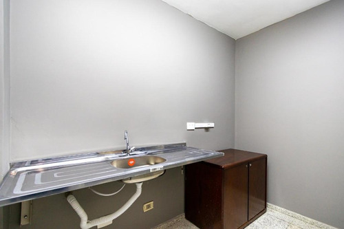 Imagem 23 de 30 de Conjunto Para Alugar, 255 M² Por R$ 9.500,00/mês - Batel - Curitiba/pr - Cj0175